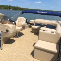 sullivans-resort-pontoon-interior-2